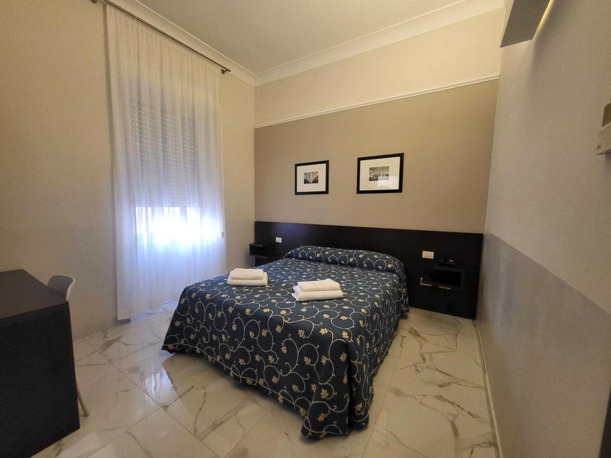 Club Hotel — Photos 1